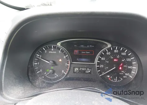 2015 Nissan Pathfinder Sl из США, поврежденный, VIN 5N1AR2MM8FC720569